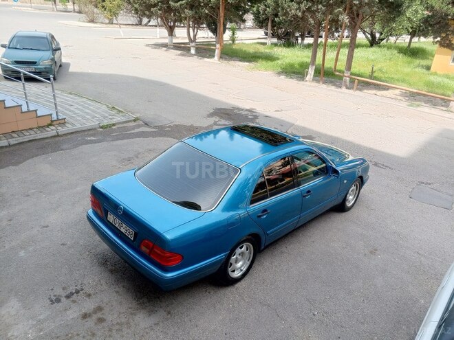 Mercedes E 200 1997, 375,000 km - 2.0 l - Sumqayıt