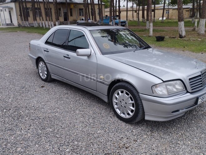 Mercedes C 240 1999, 250,000 km - 2.4 l - Ağcabədi