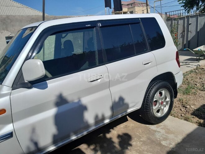 Mitsubishi Pajero io 2000, 300,000 km - 1.8 л - Bakı