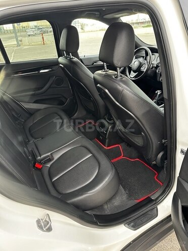 BMW X1 2018, 45,500 km - 2.0 l - Bakı