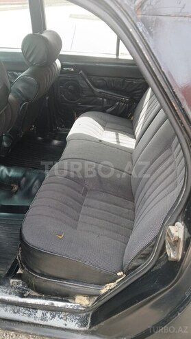 GAZ 3102 1993, 350,000 km - 2.4 l - Qusar