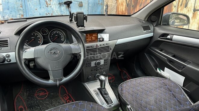 Opel Astra 2005, 260,000 km - 1.8 l - Bakı