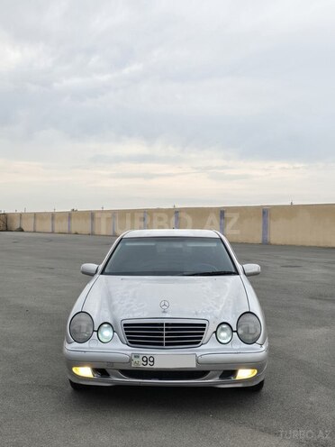 Mercedes E 220 d 1998, 500,285 km - 2.2 л - İmişli