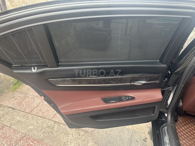 BMW 750 2011, 219,000 km - 4.4 l - Bakı