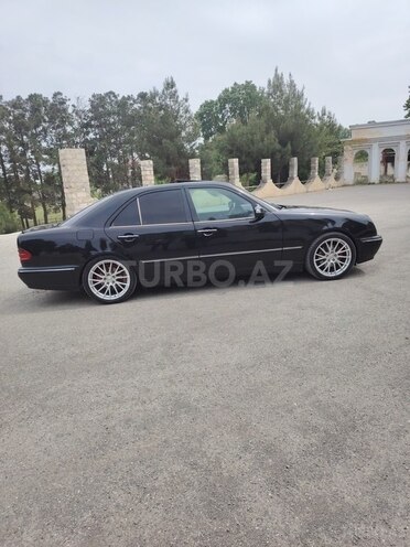 Mercedes E 280 2001, 342,000 km - 2.8 l - Tərtər