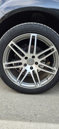 Audi Q7 2006, 255,000 km - 4.2 л - Gəncə
