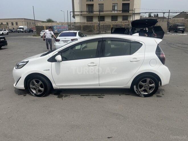 Toyota Aqua 2019, 72,000 km - 1.5 l - Bakı