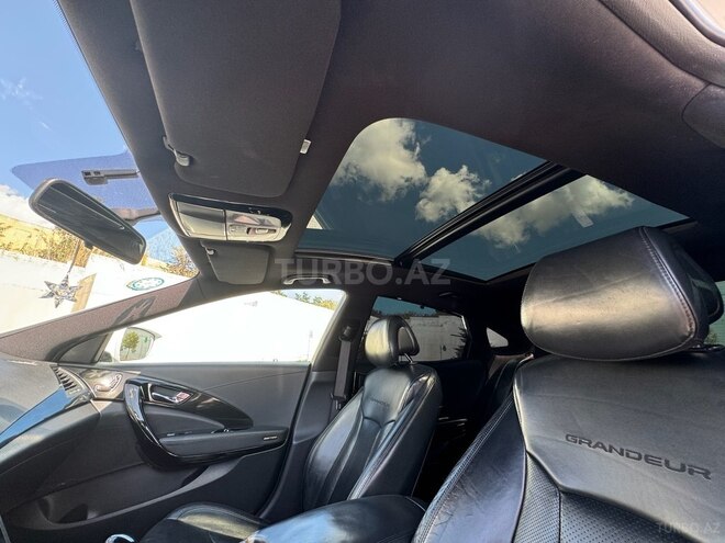 Hyundai Grandeur-6