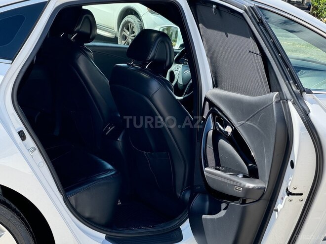 Hyundai Grandeur-7