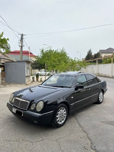 Mercedes E 240 1998, 368,000 km - 2.4 l - Bakı