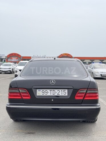 Mercedes E 320 2000, 415,000 km - 3.2 l - Bakı