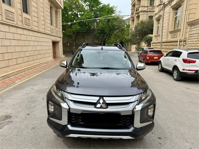 Mitsubishi L200 2021, 46,000 km - 2.4 л - Bakı