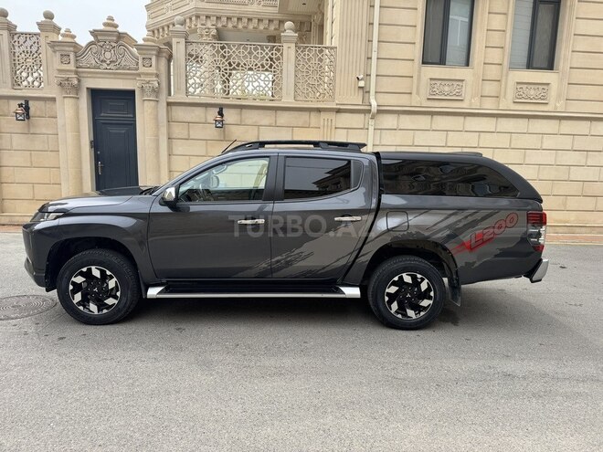 Mitsubishi L200 2021, 46,000 km - 2.4 л - Bakı