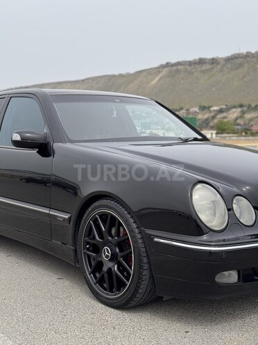 Mercedes E 320 2000, 415,000 km - 3.2 l - Bakı
