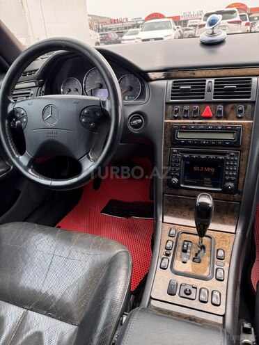 Mercedes E 320 2000, 415,000 km - 3.2 l - Bakı