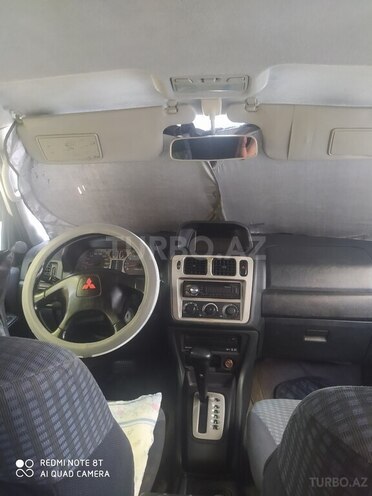 Mitsubishi Pajero io 2000, 300,000 km - 1.8 л - Bakı
