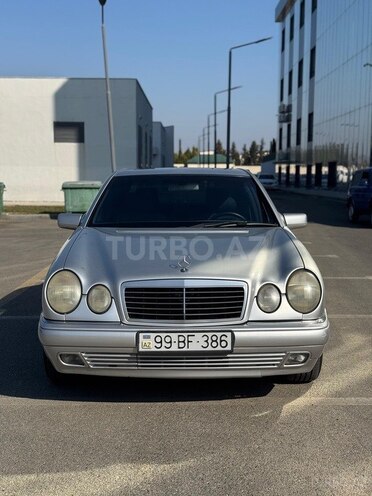 Mercedes E 240 1998, 287,000 km - 2.4 l - Bakı