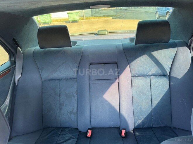 Mercedes E 240 1998, 287,000 km - 2.4 l - Bakı