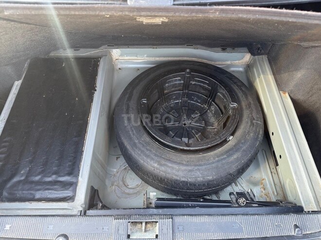 Mercedes E 240 1998, 287,000 km - 2.4 l - Bakı