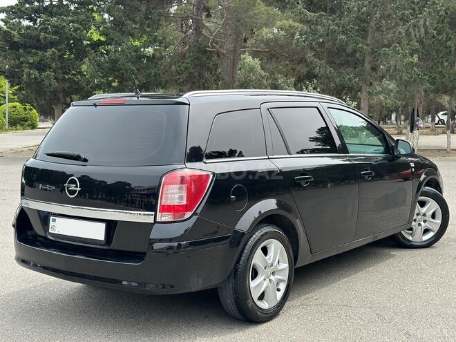 Opel Astra 2010, 164,000 km - 1.4 l - Bakı