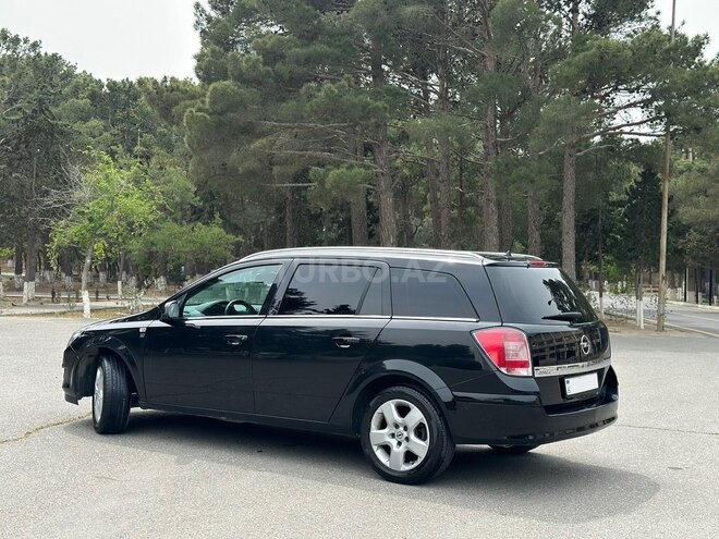 Opel Astra 2010, 164,000 km - 1.4 l - Bakı