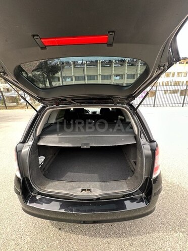 Opel Astra 2010, 164,000 km - 1.4 l - Bakı