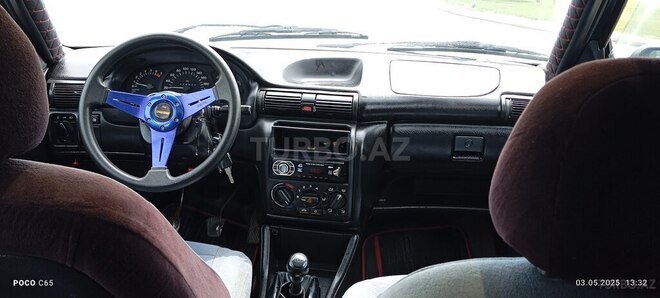 Opel Astra 1995, 250,000 km - 1.6 л - Bakı