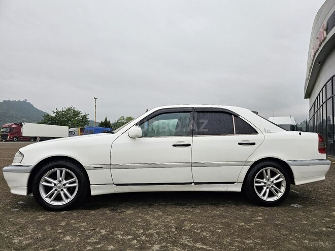 Mercedes C 250 d 1995, 505,133 km - 2.5 l - Astara