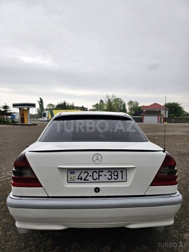 Mercedes C 250 d 1995, 505,133 km - 2.5 l - Astara