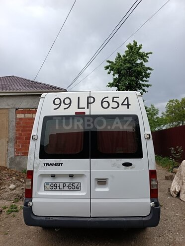 Ford Transit 2009, 733,638 km - 2.4 л - Quba