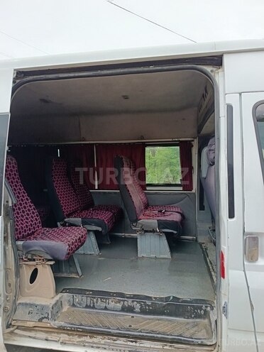 Ford Transit 2009, 733,638 km - 2.4 л - Quba