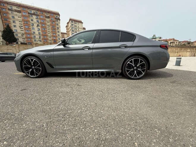 BMW 530e 2023, 45,000 km - 2.0 l - Bakı