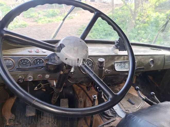 UAZ 452 1976, 300,000 km - 2.5 l - Gədəbəy