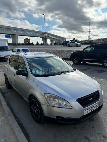 Kia Ceed 2007, 290,000 km - 1.6 л - Bakı