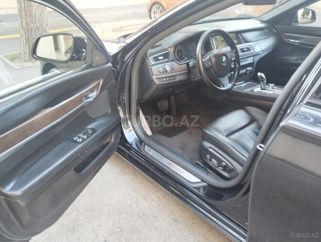 BMW 750 2012, 142,000 km - 4.4 l - Bakı