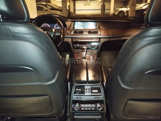 BMW 750 2012, 142,000 km - 4.4 l - Bakı