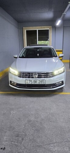 Volkswagen Passat 2017, 126,800 km - 2.0 l - Naxçıvan