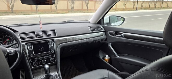 Volkswagen Passat 2017, 126,800 km - 2.0 l - Naxçıvan