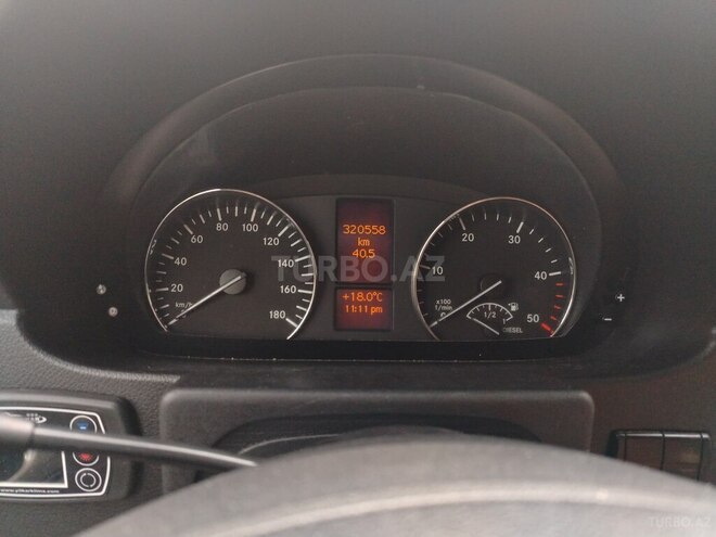 Mercedes Sprinter 316 2017, 320,500 km - 2.2 л - Bakı