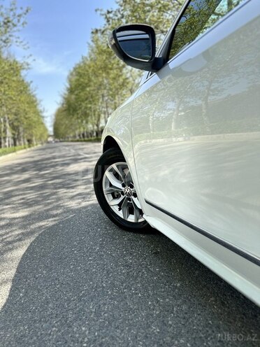 Volkswagen Passat 2016, 154,000 km - 1.8 l - Bakı