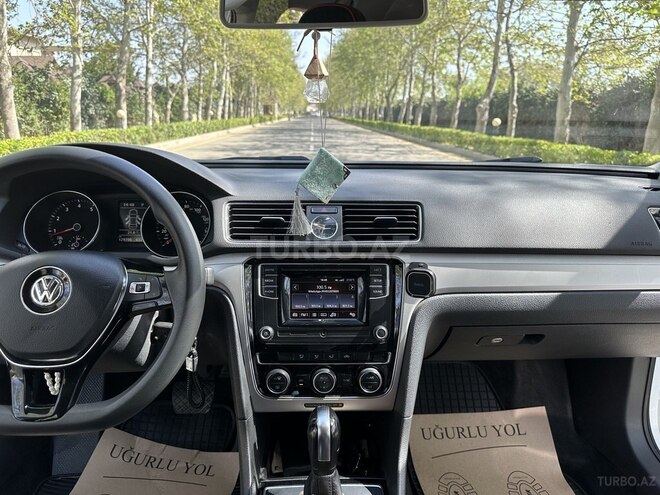 Volkswagen Passat 2016, 154,000 km - 1.8 l - Bakı