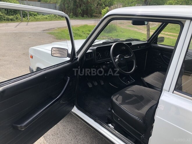 LADA (VAZ) 2107 2007, 95,000 km - 1.6 l - Ucar