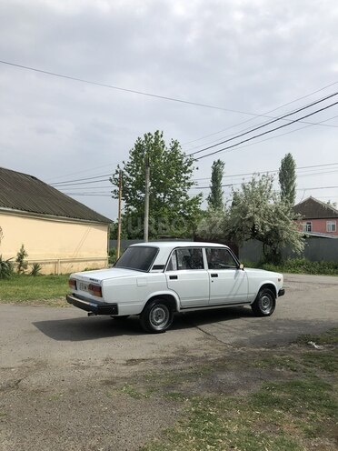 LADA (VAZ) 2107 2007, 95,000 km - 1.6 l - Ucar