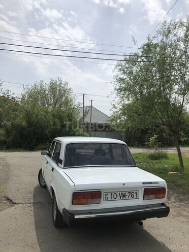 LADA (VAZ) 2107 2007, 95,000 km - 1.6 l - Ucar