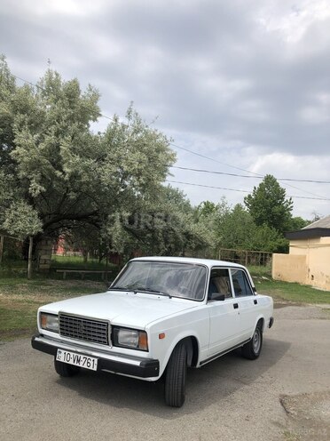 LADA (VAZ) 2107 2007, 95,000 km - 1.6 l - Ucar