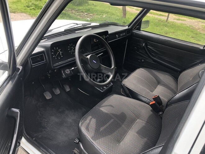 LADA (VAZ) 2107 2007, 95,000 km - 1.6 l - Ucar