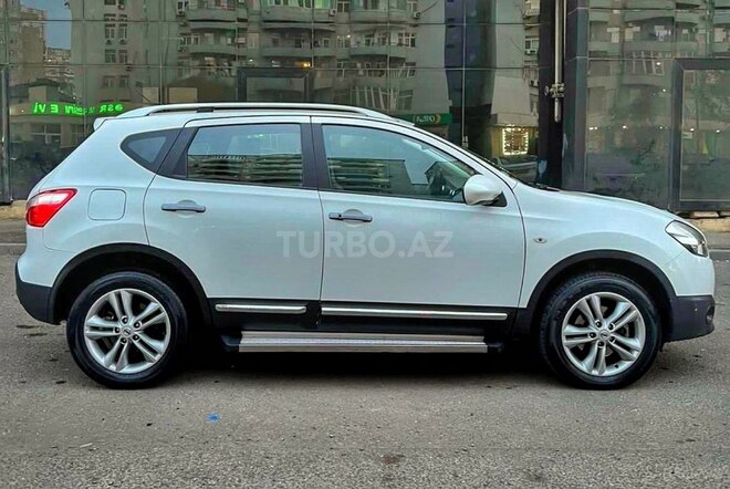 Nissan Qashqai 2013, 105,312 km - 2.0 л - Bakı