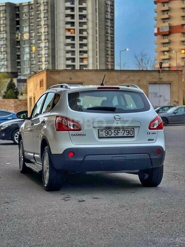 Nissan Qashqai 2013, 105,312 km - 2.0 л - Bakı
