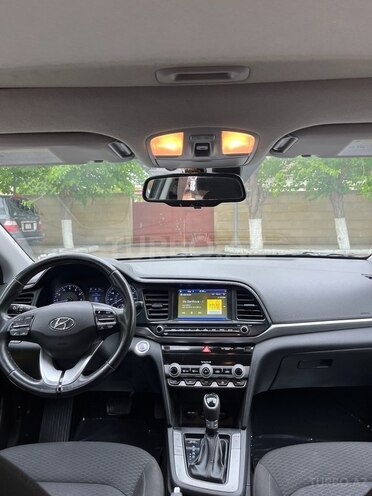 Hyundai Elantra 2020, 75,000 km - 2.0 л - Bakı
