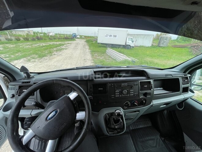 Ford Transit 2009, 443,481 km - 2.5 l - Xaçmaz